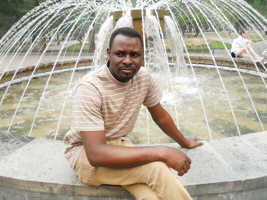  ,   Sesnando, 39 ,   