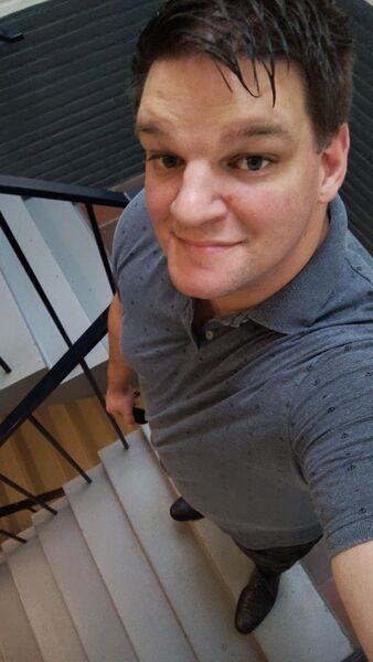  -,   Sander, 33 ,   ,   , c 