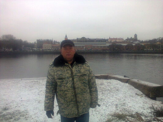  ,   Igor, 62 ,   ,   , c 