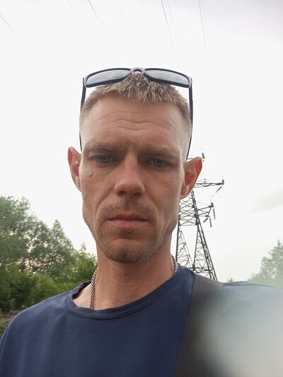  ,   Ivan, 36 ,   ,   