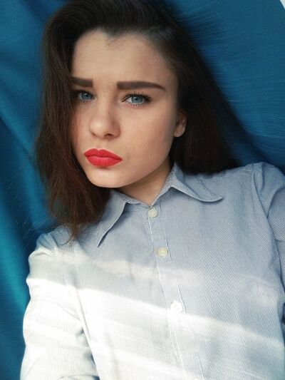  ,   Ilona, 24 ,   ,   , c 