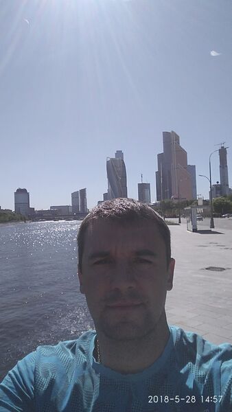  ,   Nik, 40 ,  