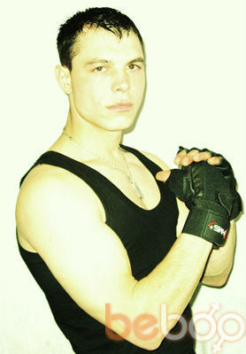  ,   Jaka, 33 ,   