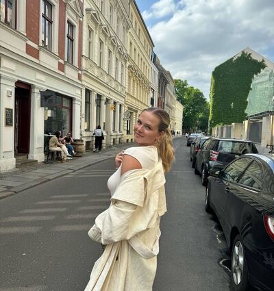  Monheim,   , 30 ,   c 