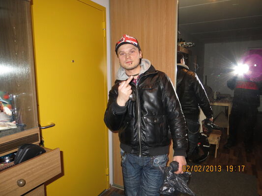  ,   Misha, 39 ,   