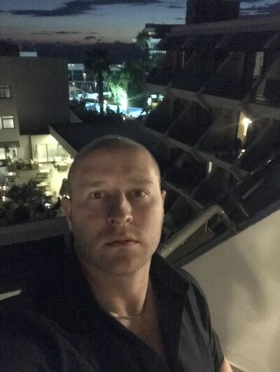  Karlsruhe,   Sergi, 40 ,   ,   , c , 