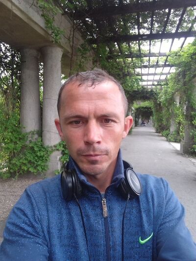  ,   Siroza, 37 ,   ,   , c 