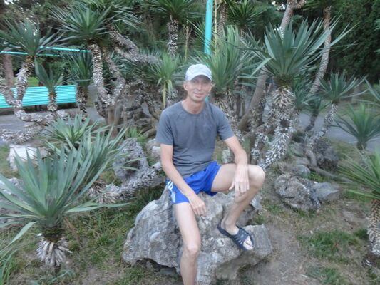  ,   Pavel, 44 ,   ,   , c 