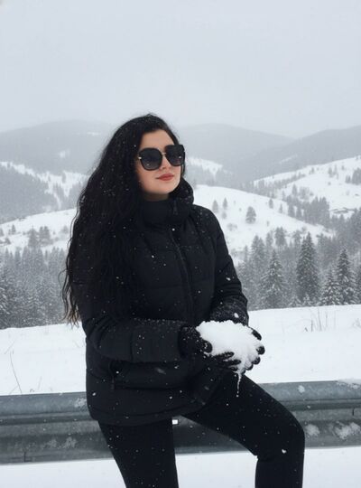  ,   Natali, 33 ,   c 