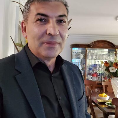  ,   Polad, 44 ,   ,   