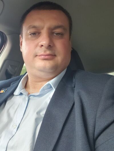  ,   Valentin, 42 ,   ,   , c 