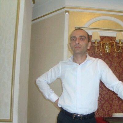  ,   Hovik, 48 ,   ,   , c 