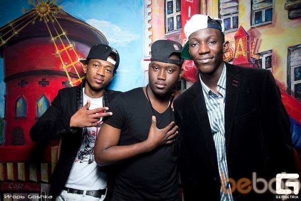  3331224  Papi29, 33 ,    