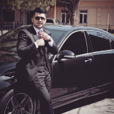 ,   Bek, 30 ,  