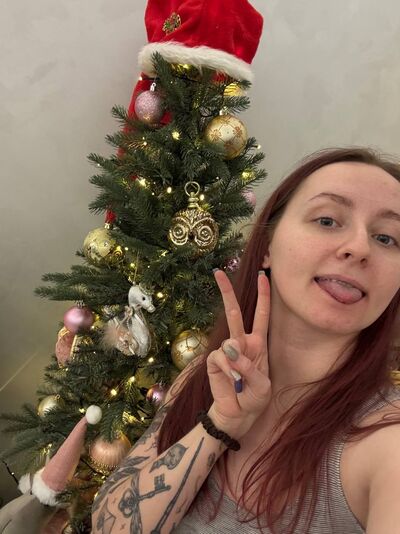  ,   Milana, 33 ,   ,   