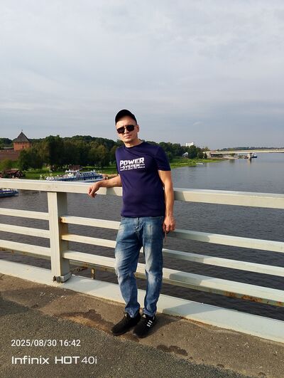   ,   Bedboi, 37 ,   ,   