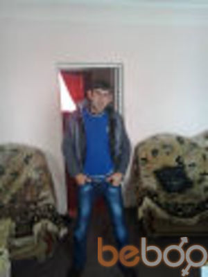  ,   Gevor, 35 ,   