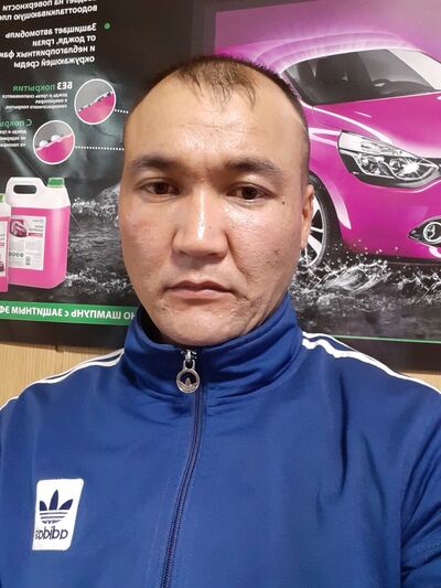  ,   Alik, 38 ,  