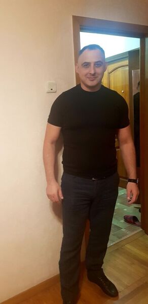  ,   Ruslan, 42 ,   ,   , c 