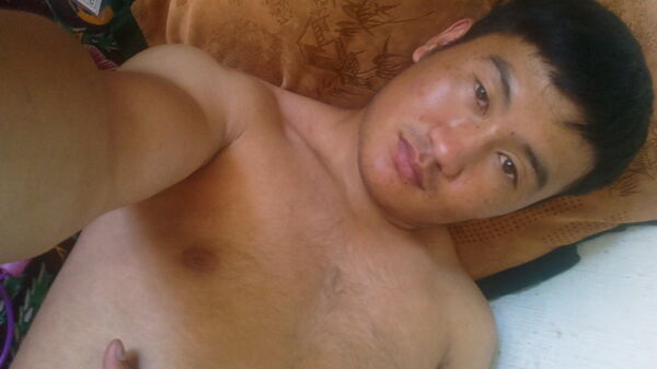  ,   Maky, 33 ,   
