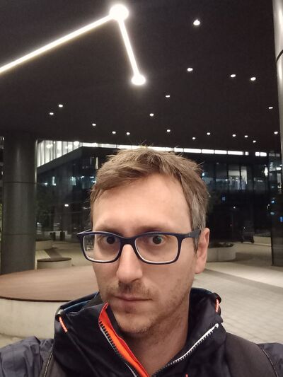  Warszawa,   Filip, 40 ,   ,   