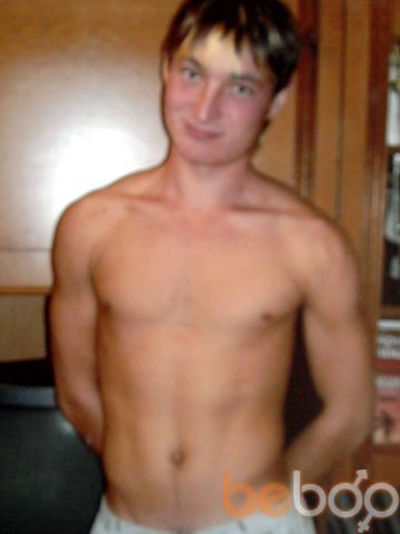  ,   Alex, 35 ,   