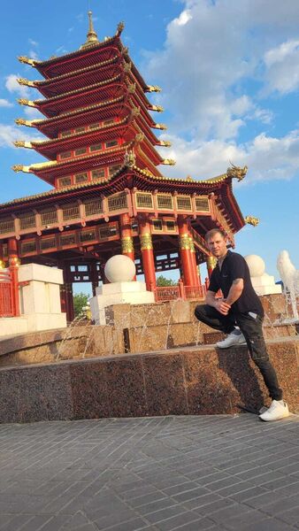  ,   Alexandr, 37 ,   ,   , c , 