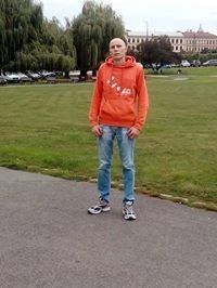  ,   Slavik, 32 ,   ,   , c 