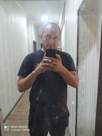  ,   Oybek, 35 ,   ,   , c , 