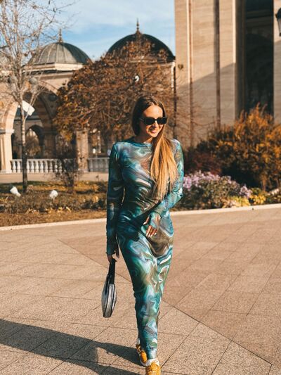  ,   Daria, 33 ,   ,   