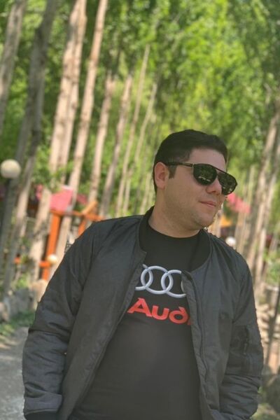  ,   Elnur, 32 ,   ,   