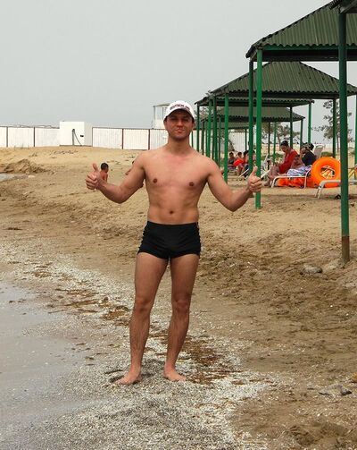  ,   Rasim, 43 ,  