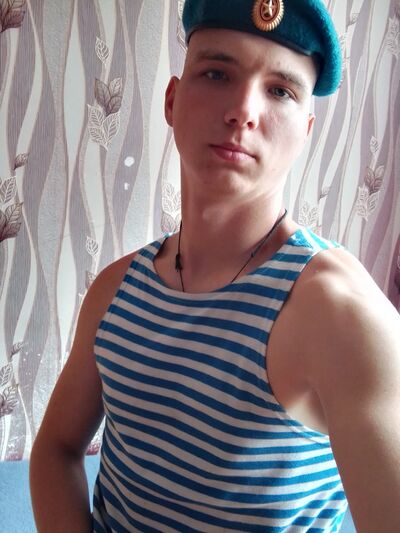  ,   Nikita, 22 ,     , c 
