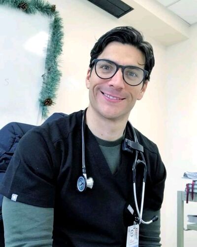  Soho,   Alfredo, 44 ,   ,   