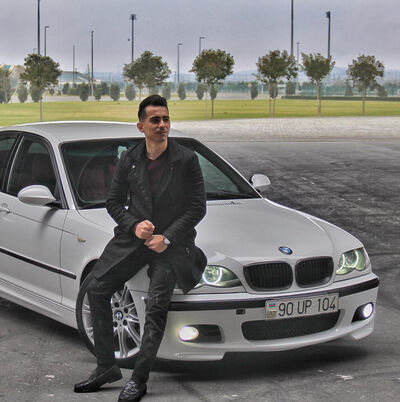  ,   Ali, 33 ,   ,   