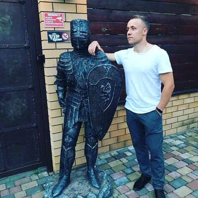  ,   Vlad, 27 ,   ,   