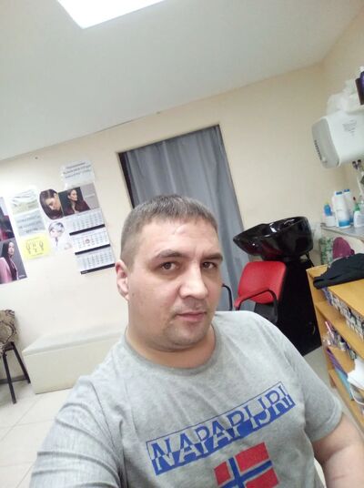  ,   Sergei, 42 ,   ,   , c , 