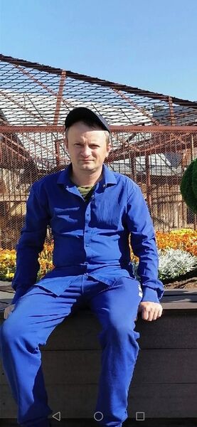  ,   Sergey, 42 ,  