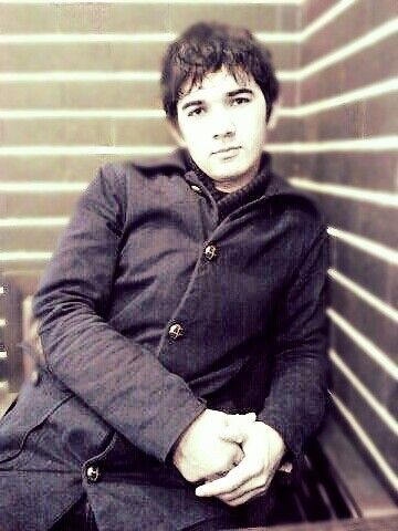  ,   Felix, 32 ,   