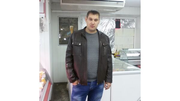  ,   89281532107, 44 ,   