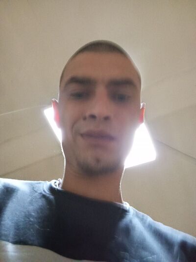  ,   Sasha, 30 ,   ,   