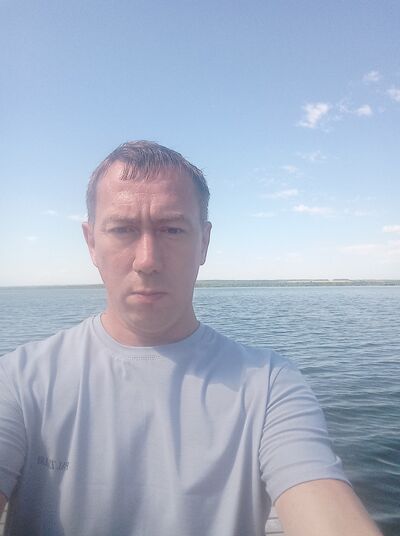  ,   Sergey, 40 ,   , 