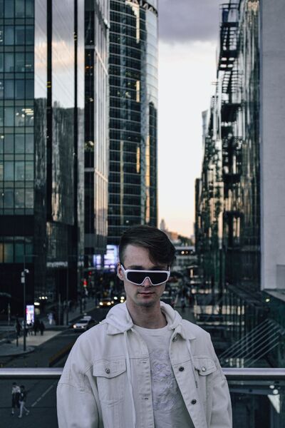  ,   Artem, 26 ,   ,   