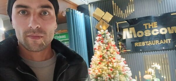  ,   Fedya, 32 ,   ,   