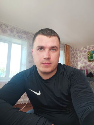  ,   Nikolai, 32 ,   ,   
