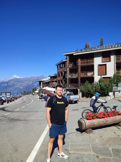  ,   Vadzim, 35 ,   ,   , c , 