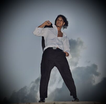  ,   Leyan, 21 ,   ,   
