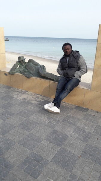  ,   Yannick, 34 ,   ,   , c 