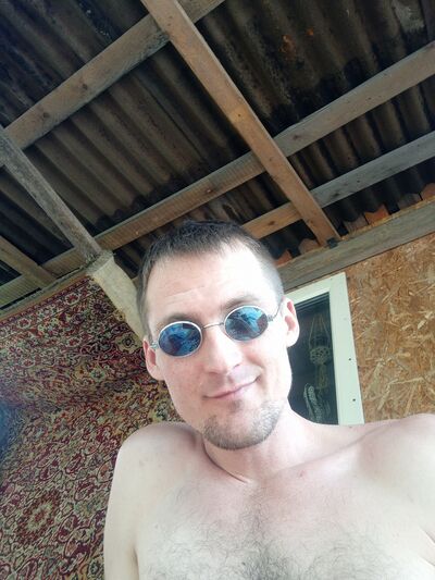  ,   Viktor, 38 ,   ,   , c 