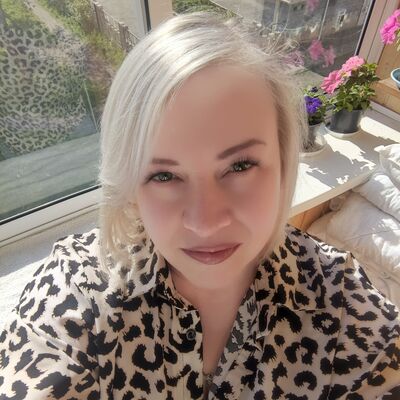  ,   Lisicia, 48 ,     , c 